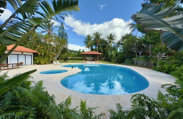 3-bedroom villa in amazing casa de campo with Pool/Hot Tub and WiFi