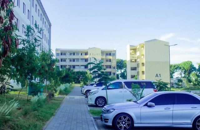 3 Bedrooms Apartment B3-107