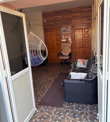 3 Beds Room for 5 people Stay at Cool Calm Place
