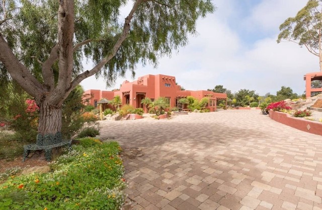 3 BR Wine Country Getaway at 3 acre Hacienda