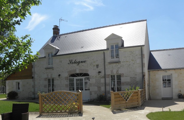 3 gites 15 minutes from Saint-Aignan