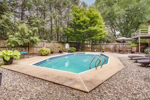 3 Mi to Downtown Inviting Lancaster Home!