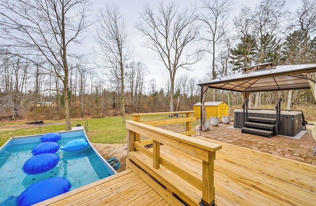 3 Mi to Dtwn: Family-Friendly Home in South Haven!