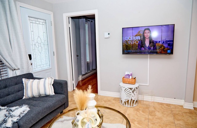 3 Modern rooms with Spa, bbq, parking & beautiful view
