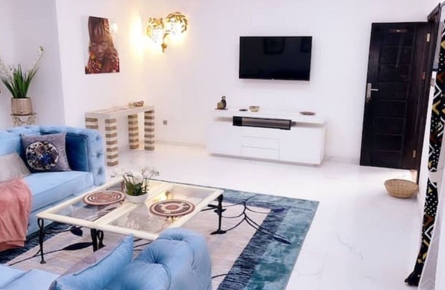 3-room apartment near the center. Air-conditioned and free WLan