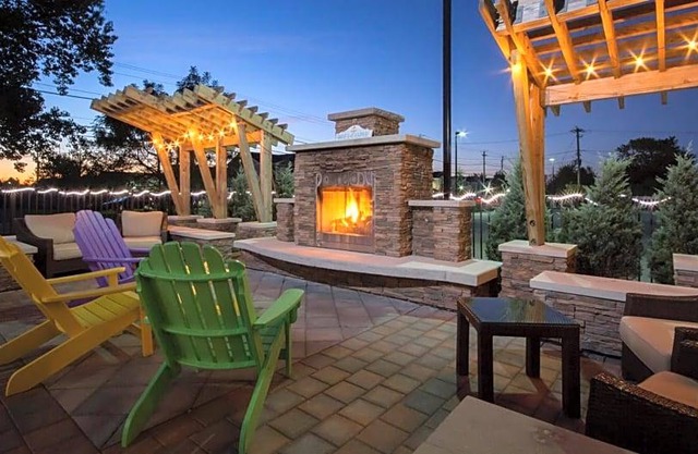 3-Star Hotel ∙ Staybridge Suites Buffalo-Amherst, an IHG Hotel