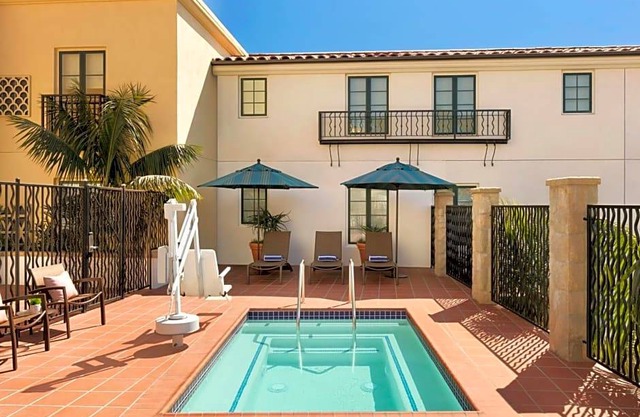 3-Star Hotel ∙ Hyatt Place Santa Barbara