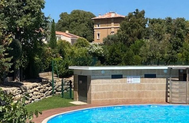 3-star house + access to large residential swimming pool