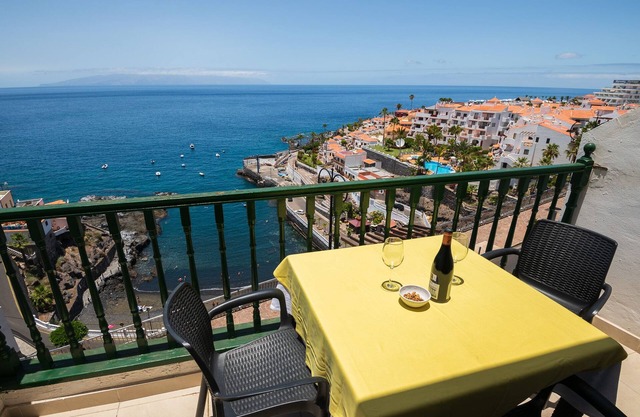 300 - Apartamento con Vistas al mar