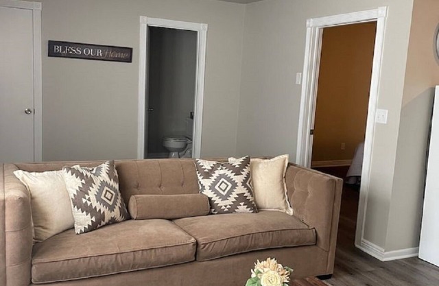 301 Cable St, La Porte, IN 46350, USA