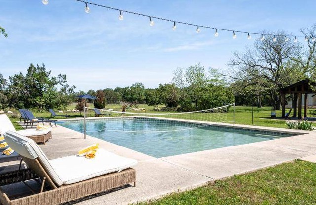 305 m² House ∙ 4 bedrooms ∙ 9 guests