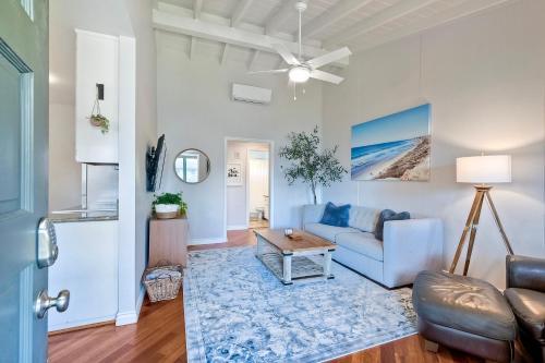 3080 Lincoln - Unit 12