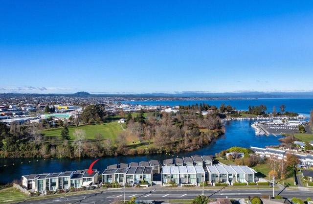 32/14 Norman Smith, Taupo