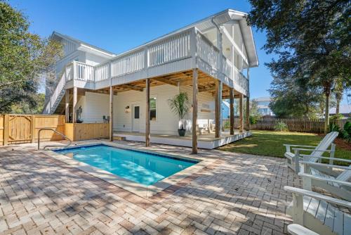 34 Buddy Street