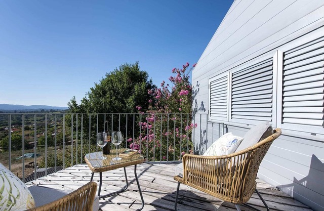 34. Casa Fontiña (323), con piscina cerca de Portugal
