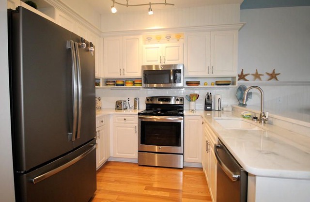 35 Quarterdeck - House