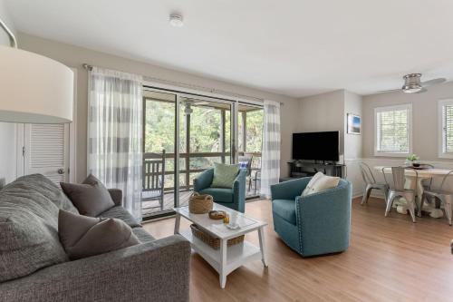 3568 Seascape Villa by Akers Ellis Rentals