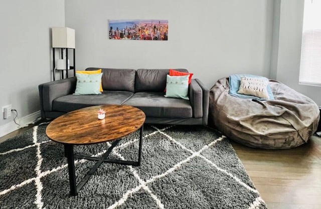 3710 W Diversey · Lovely Logan Square 2 Bedroom