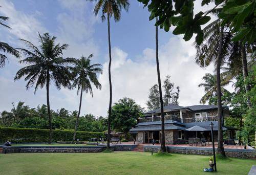 375 m² Hotel ∙ 3 bedrooms ∙ 8 guests