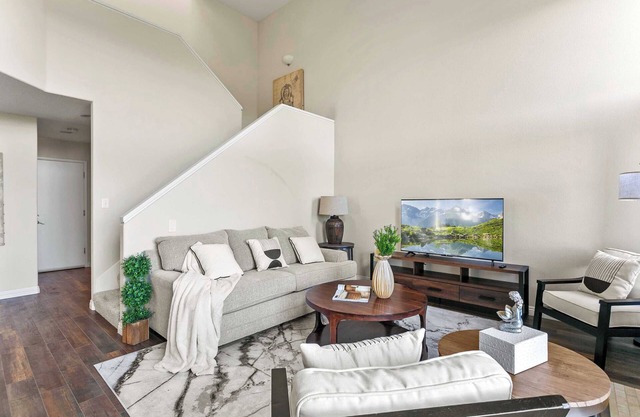 3B Home｜Garage｜Pet friendly｜Fully Funished｜EV Charger｜Smart lock #42009