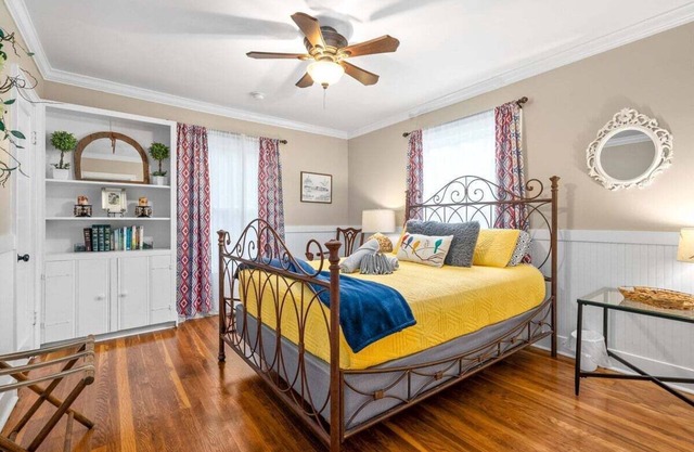 3BD 102 Madison Ter S