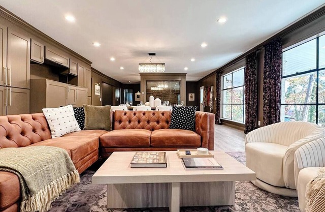 3BD Retreat Mins to Wake Forest & Downtown w/peaceful vibes