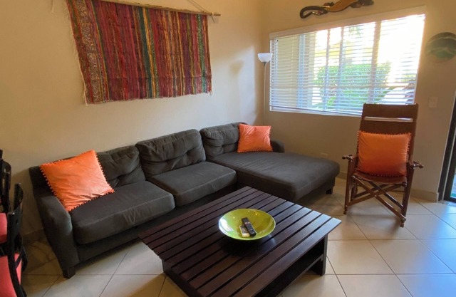 3Bd Townhome Mins to All Beaches