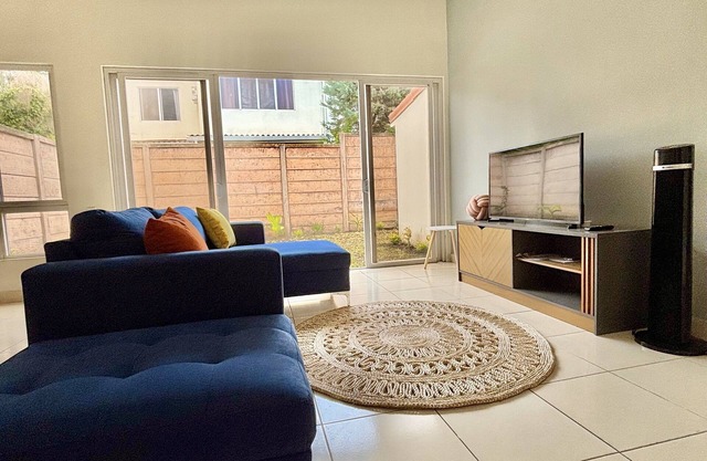 3bedroom Family House in charming Santa Tecla private neighborhood, w/WiFi, AC
