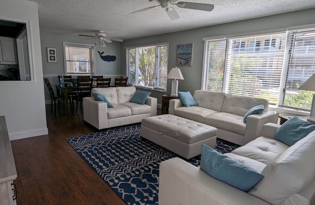 3br 2ba centrally located on the island. Family-owned for over 35 years!