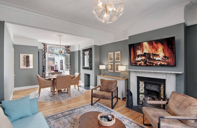 3BR Georgian Home | BBQ Garden | Parking | Central
