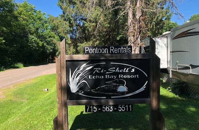 #4 Affordable, pet friendly Studio Cabin on the water, 1 boat slip included!