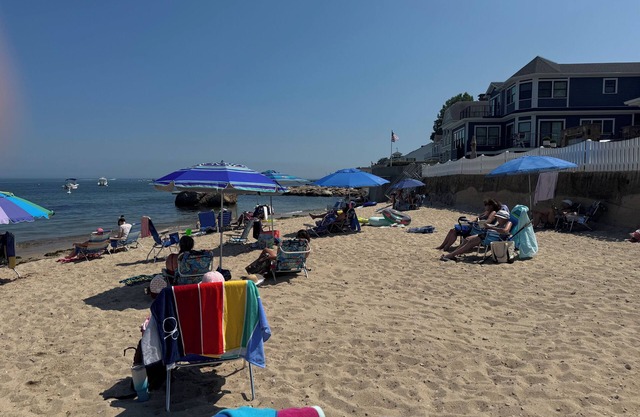 4-BdRm Home at Black Point Beach, E. Lyme - WiFi + AC! JUN-AUG 2026 WKLY RENTAL