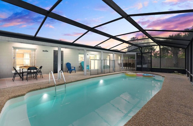 4 bed 2.5 bath pool home