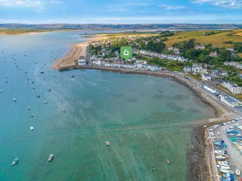 4 Bed in Instow INCOT