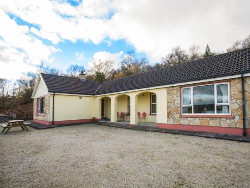 4 Bed in Rathmullan oc-ii06957