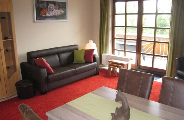 4-bed vacation apartment with garden view - Eifelferienhaus Miro