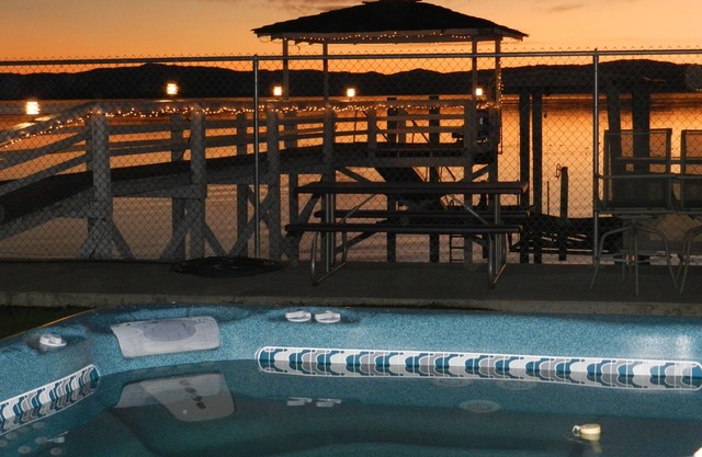 4 Bedroom 3 Bath Lakefront SEPTEMBER 27 KELSEYVILLE PEAR FESTIVAL GREAT EVENT