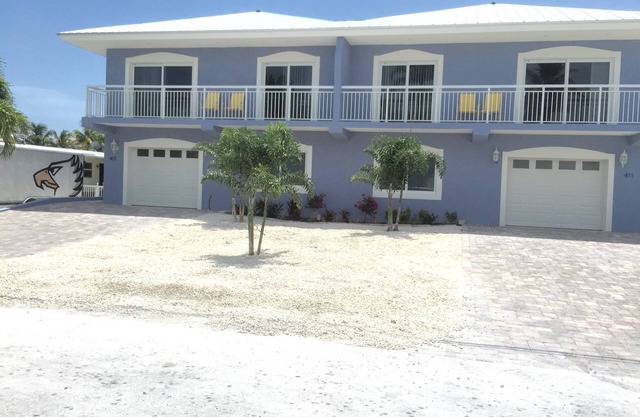 4 Bedroom,4 Bath with private pool and 37 and 1/2 foot boat dock