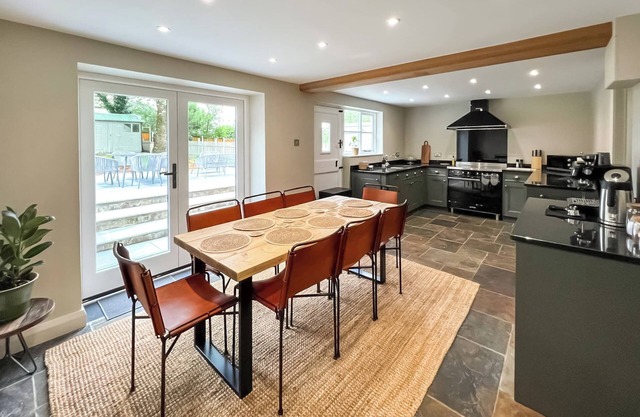 4 bedroom accommodation in Gelli, near Clynderwen