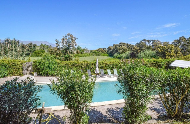 4 bedroom accommodation in Linguizetta