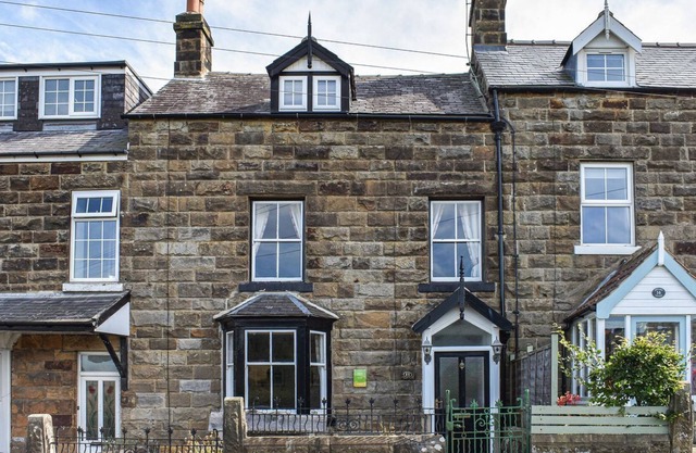 4 bedroom accommodation in Glaisdale