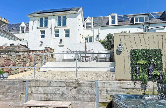 4 bedroom accommodation in Ballantrae, near Girvan