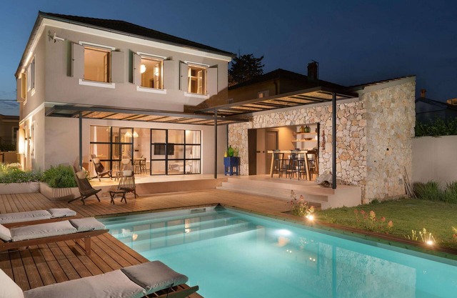 4 bedroom awesome home in Zadar
