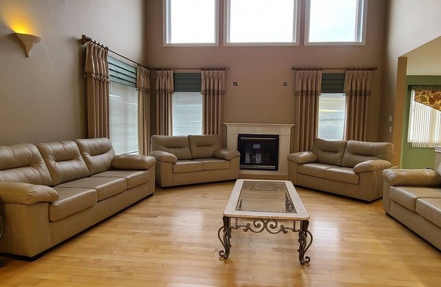 4 Bedroom Beautiful House