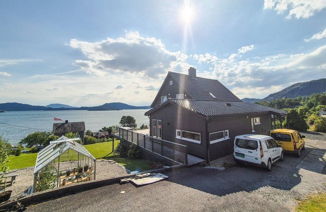 4 bedroom beautiful home in Valen