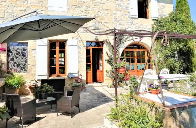 4 bedroom gorgeous home in Marguerittes