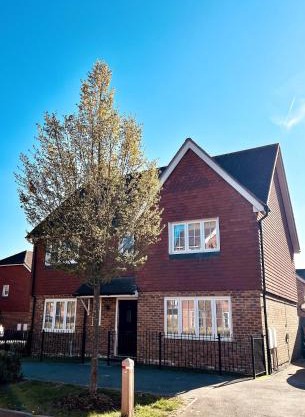 4 Bedroom home with study space