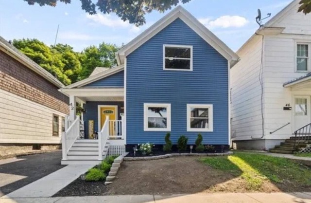 4-bedroom house in Rochester, near URMC, RIT