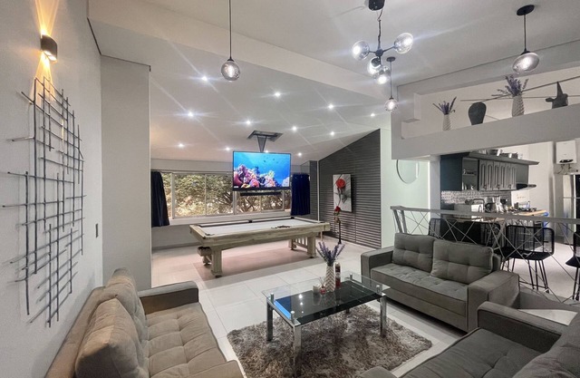 4 Bedroom Penthouse in Parque Lleras