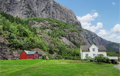 4 Bedroom Stunning Home In Fjæra